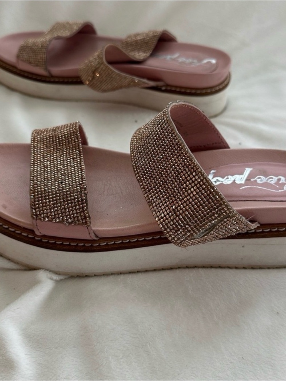 Free People Rose Gold Rhinestone Platform Slide Sandals Size 38 (7.5 - 8) - Picture 5 of 10